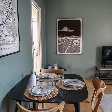 Old Square By Booklapland Appartamento