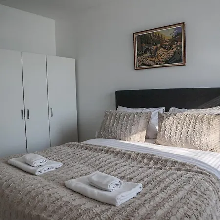 Appartement Old Square By Booklapland *