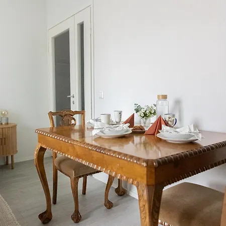 Old Square By Booklapland Appartamento