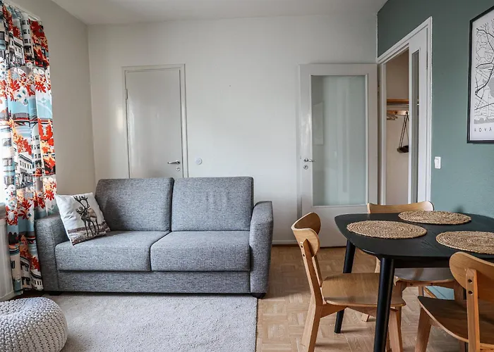 Old Square By Booklapland Διαμέρισμα Ροβανιέμι