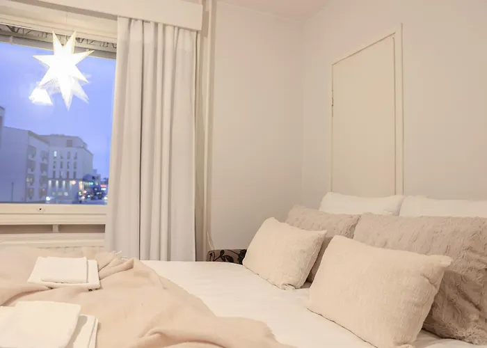 Old Square By Booklapland *